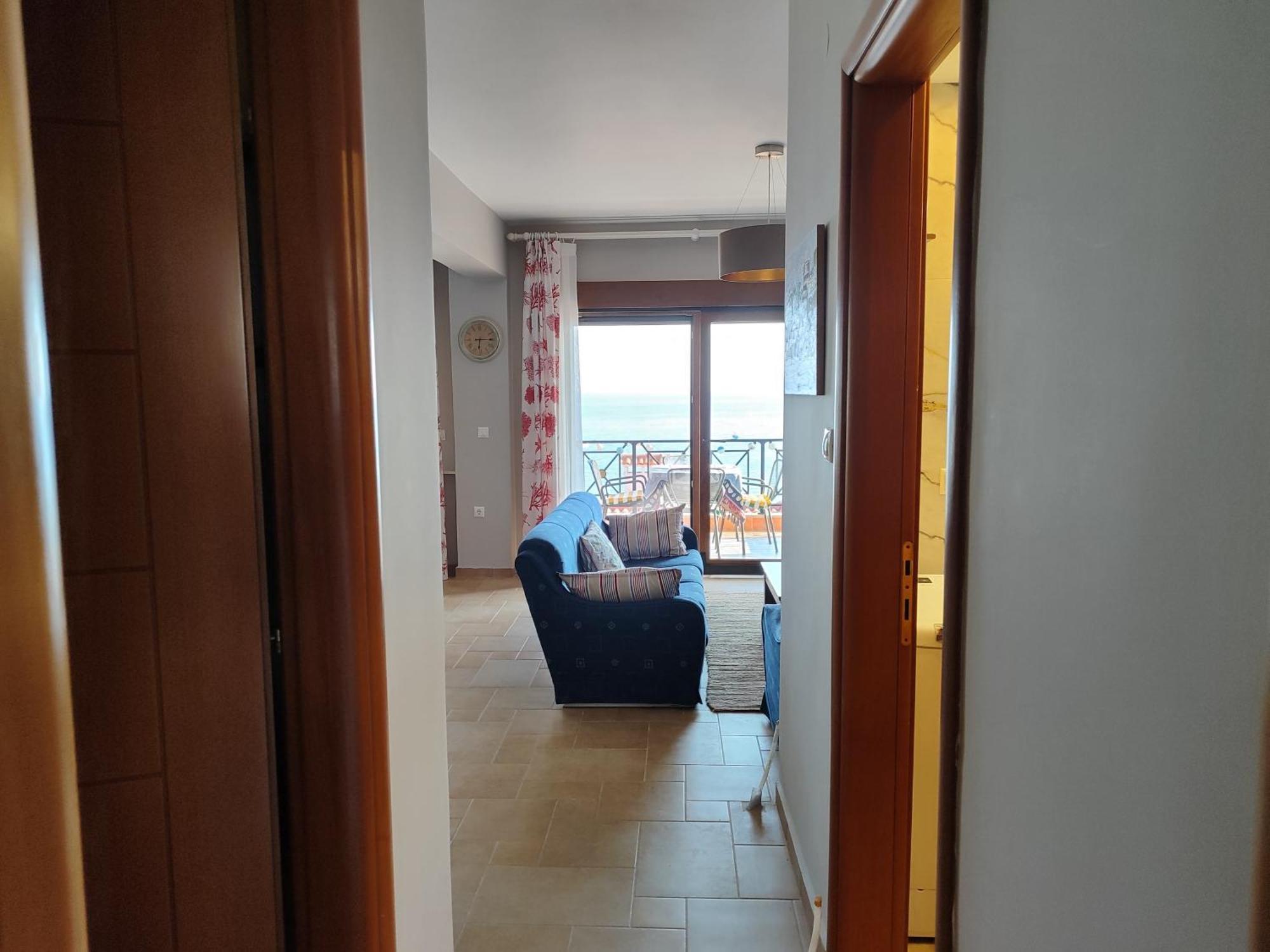 Navy Blue Apartment Nea Skioni Luaran gambar